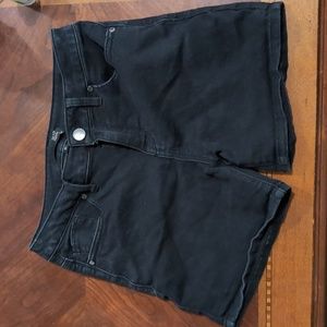 COPY - 1822 denim shorts in black size 10